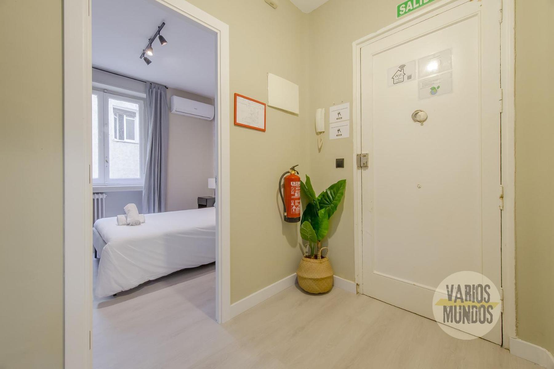 Centrico Apt En La Calle Toledo 77 Apartman Madrid Kültér fotó