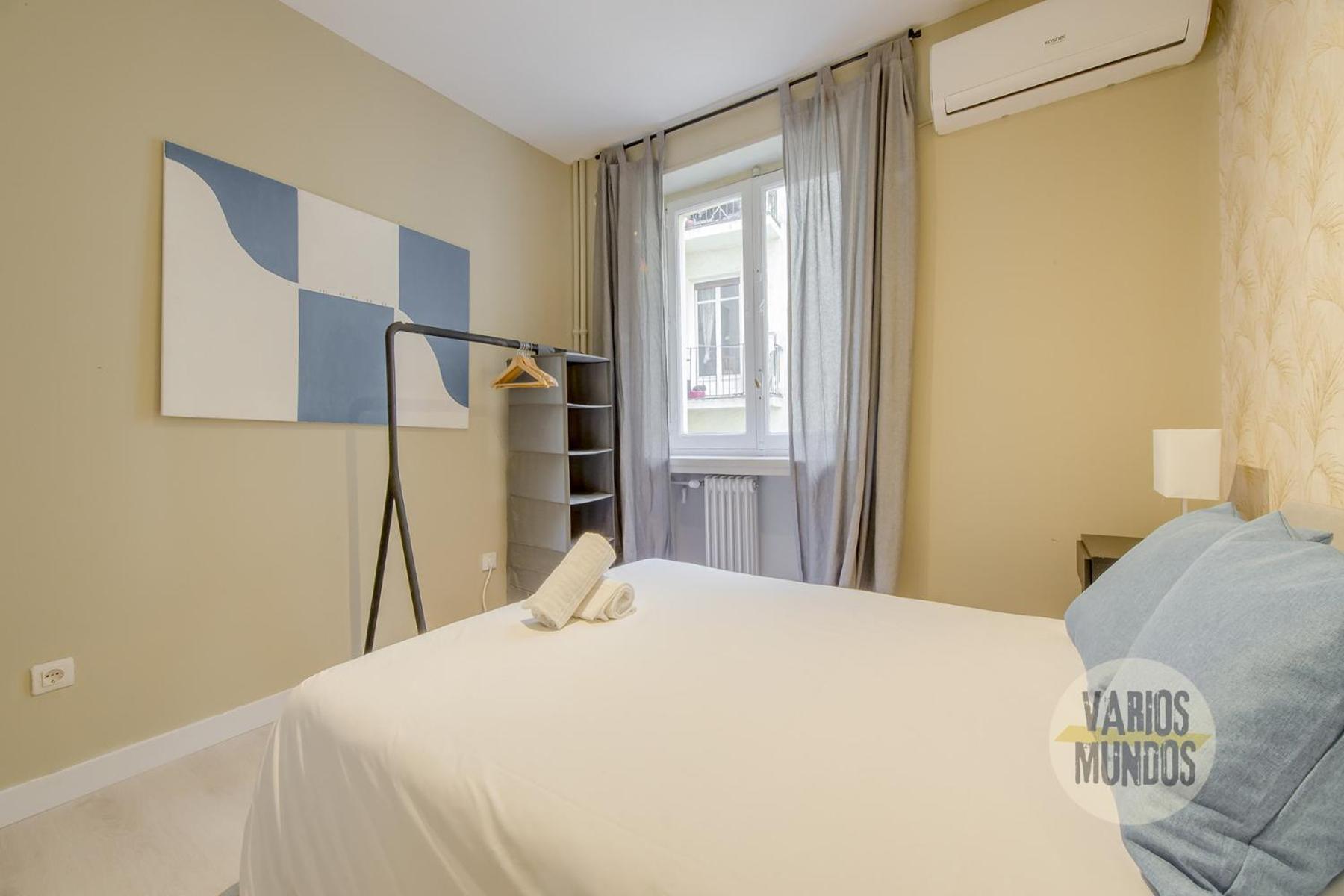 Centrico Apt En La Calle Toledo 77 Apartman Madrid Kültér fotó